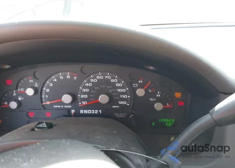 2004 Ford Explorer Nbx/Xlt z USA, uszkodzony, nr VIN 1FMZU73K04ZA77563